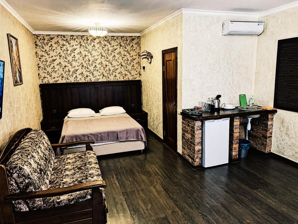 Guest House Chalet Agave กากรา ภายนอก รูปภาพ