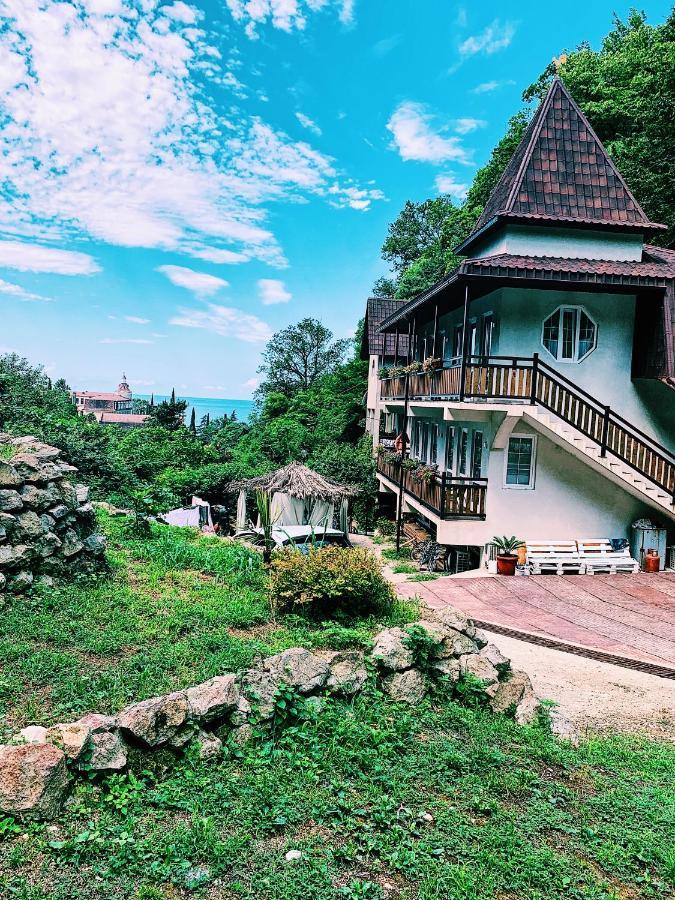 Guest House Chalet Agave กากรา ภายนอก รูปภาพ