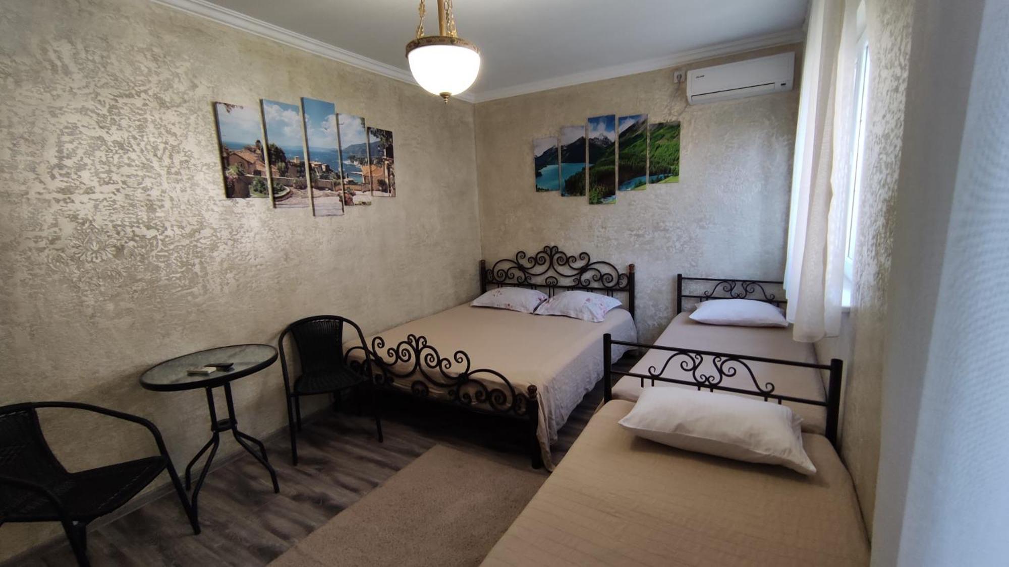Guest House Chalet Agave กากรา ภายนอก รูปภาพ